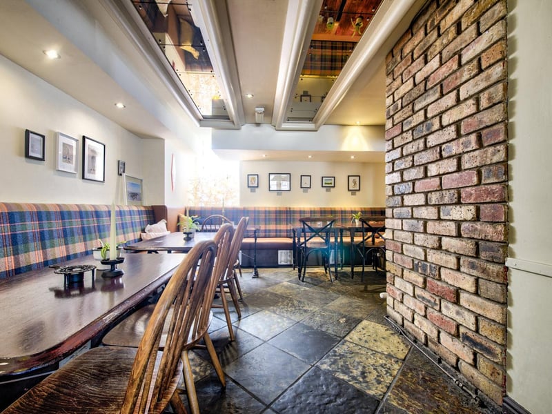 Found in Grange Road near The Meadows, No. 1 The Grange offers an innovative menu of locally sourced cuisine, exciting wines and carefully selected craft beers.