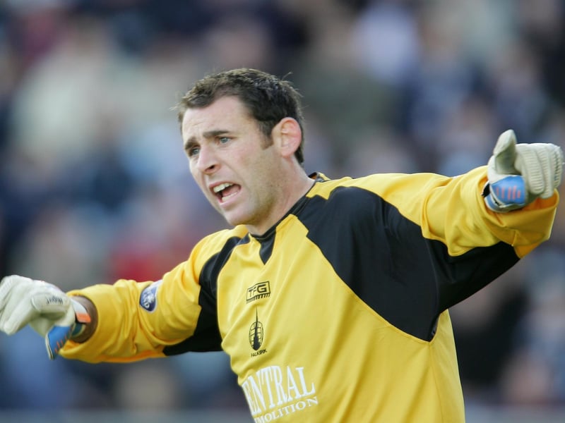 Had Zander Clark's header gone straight into the Rangers net, then he would have become the St Johnstone keeper to score from a corner, with Glennon having volleyed home a last-minute equaliser in a 2-2 draw at Ross County in 2010.