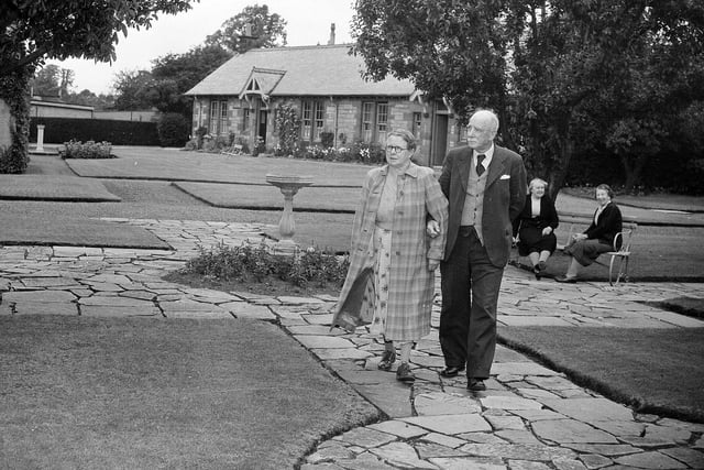 Residents in the grounds of Colinton Cottage Old People's Homes in August 1956.