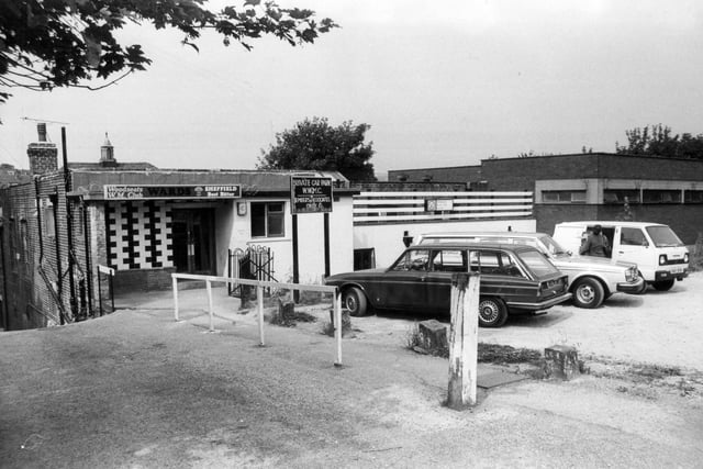 Woodseats Working Men's Club in July 1982