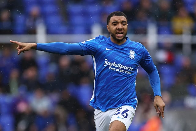 Ex-footballer Kevin Phillips has criticised his former club West Brom for not signing powerhouse striker Troy Deeney in the last transfer window. He contended that the now Birmingham City man can "guarantee goals" and would have brought his strong leadership skills to the side. (FLW)