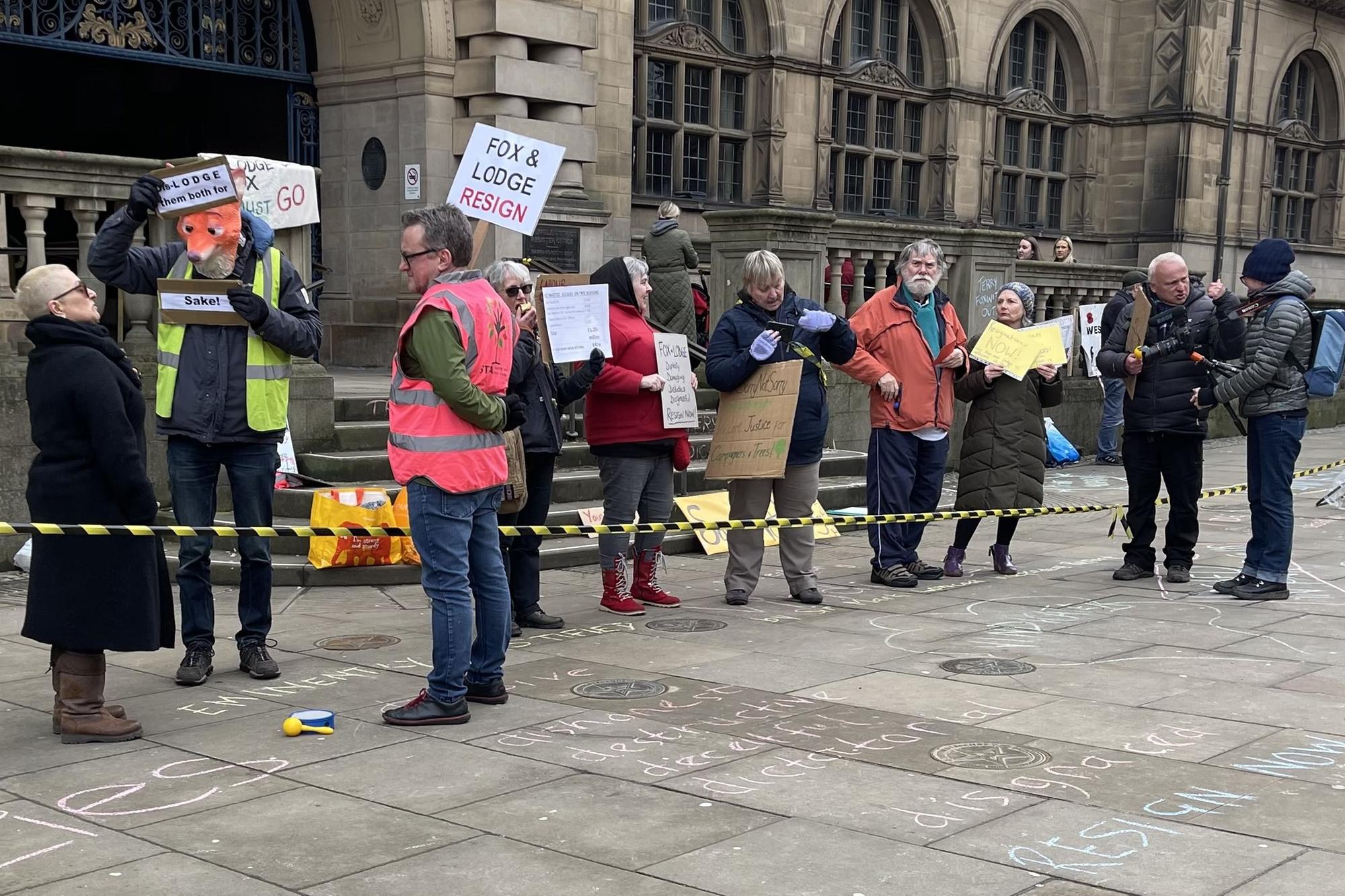 Sheffield street tree scandal complaint about protesters pressured over legal action