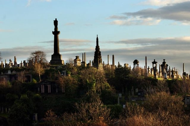 Which cemetery is this?