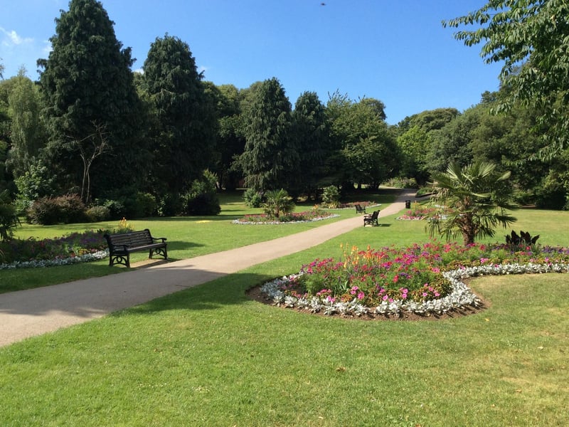 Found in Alverbank, Stanley Park is a perfect oasis of calm making it a perfect beauty spot to visit. The well kept gardens and peace and quiet makes you think you are a million miles away!