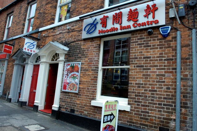 This authentic Chinese Restaurant serves noodles, big bowl soup and dim sum. Deliveries are by Just Eat.