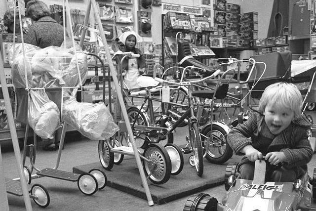 Josephs toy shop was pictured in the lead-up to Christmas in 1976. Did you love to spend time there?