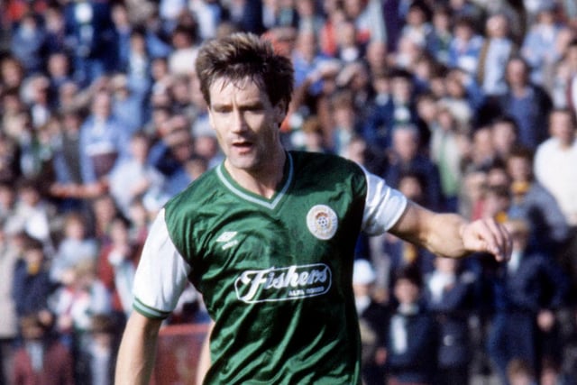 One of two players named Willie Irvine to represent Hibs but the only one who also turned out for Motherwell. Left Fir Park after 121 games and 49 goals to join Hibs where he bagged 25 in 88.