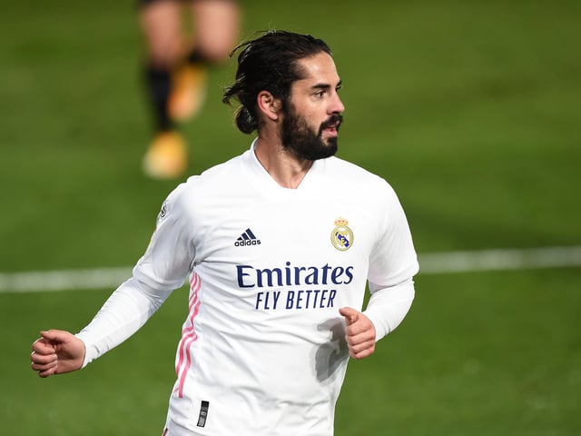 Arsenal are said to be looking to sign Real Madrid outcast Isco this month, as the club look to add some creativity to their midfield. However, they may have to wait until the summer to get their man. (Goal)