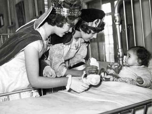 Children's ward at Christmas, City General Hospital, 1956