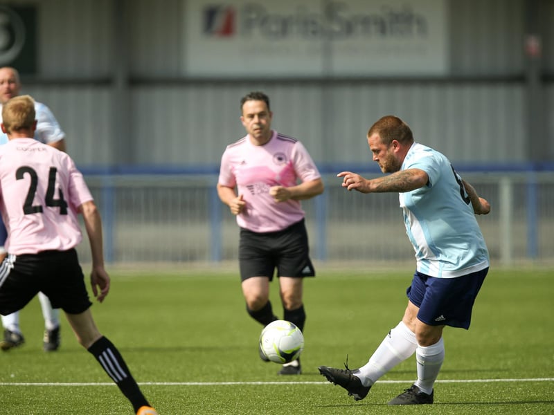Chris Moorhouse (jpns 060621-61)