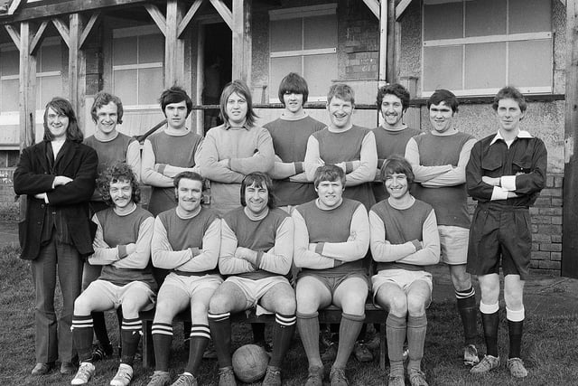 The Summit's football team in 1972
