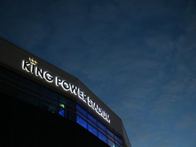Leicester City have announced plans to expand their stadium by 8,000 seats, to take their overall capacity up to the 40,000 mark. The Foxes will play Europa League football this season, after missing out on the Champions League by just one point. (BBC Sport)
