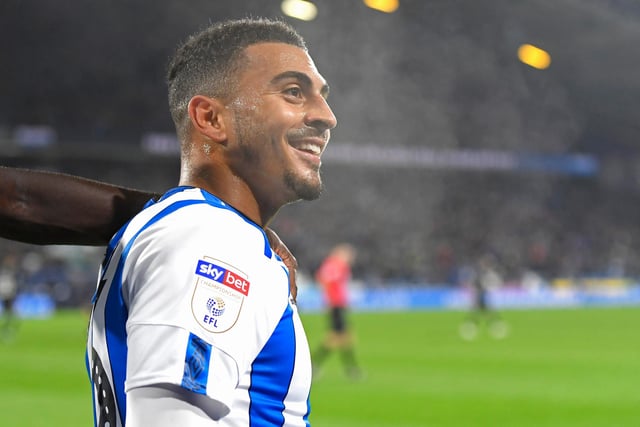 Despite missing the initial transfer deadline, West Brom are said to be fully focused on bringing in Huddersfield Town talisman Karlan Grant before the domestic window closes. He's valued at around £18m. (FLW)