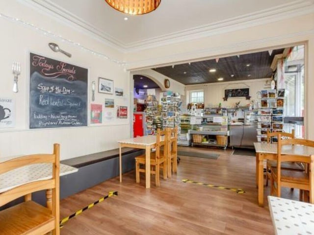 The popular tearoom offers breakfasts, lunches and snacks as well as coffees, teas and cakes. There is also a take away menu.