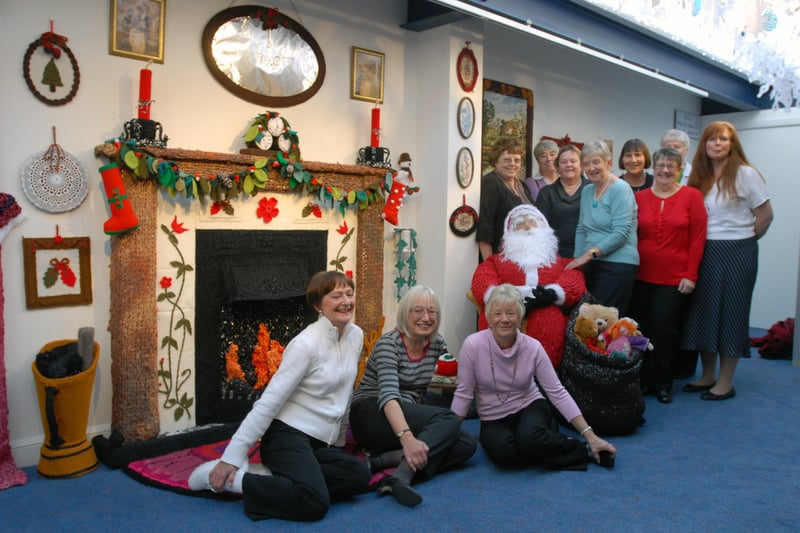 A wonderfully festive display from the Customs House Knitting Group. They created a Christmas knitting exhibition in 2009 and here it is.