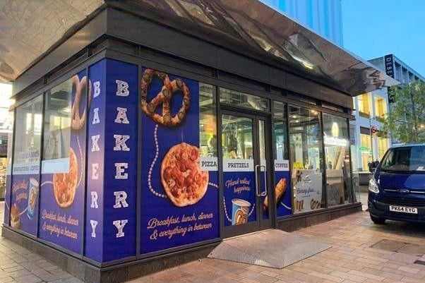 Auntie Anne's has a food hygiene rating of five.