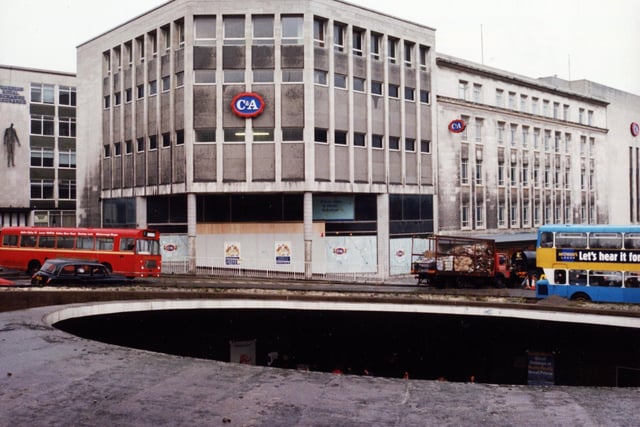 C & A, Sheffield, December 22, 1993. The 'hole in the road' is in the foreground. Picture: Sheffield Newpapers