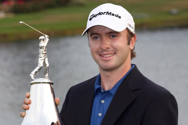 On the same day Paul Lawrie won on the European Tour in Spain, Laird became the first European to claim victory in the Arnold Palmer Invitational in 2011 in the event bearing the great man's name and played at his beloved Bay Hill in Florida. After opening rounds of 70-65-70, he found himself fighting his game in the final round but held his nerve to make a great two-putt from about 80 feet at the last for a closing 75 and a one-stroke victory over American Steve Marino. That success, which was worth $1.08 million catapulted him to 21st in the global standings.