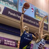 Mike Tuck in action for Sheffield Sharks.
