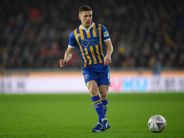 Hull City are close to completing the signing of Rangers midfielder Greg Docherty for £400,000. The 23-year-old, who has impressed in loan spells at Shrewsbury Town and Hibs, has agreed personal terms with a move imminent. (Herald)