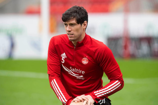 Derek McInnes believes Aberdeen have undersold Scott McKenna. The centre-back joined Nottingham Forest on Wednesday in a £3m deal which could rise to around £5m with the Dons holding a significant sell-on clause. McInnes reckons the player’s next move will be a big one financially. (Daily Record)