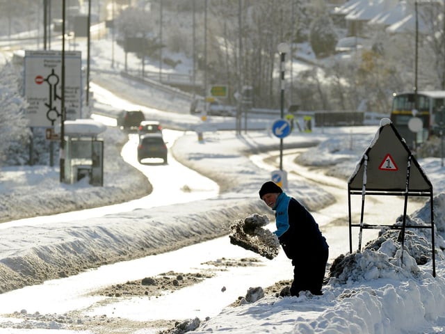 Edinburgh commuters faced another day of clearing snow or walking to work on November 30, 2010.