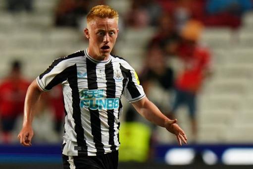 The young midfielder picked up a serious knee injury while on loan at Colchester United and has since returned to the club. He had undergone surgery and will be out for the remainder of the season with his contract set to expire in the summer. What Howe said: “Very difficult for any young players to pick up any serious injury. It is bad timing for him. We certainly wish him well, and hope he recovers full.
“We’ll support him back to fully fitness. There’ll be no concerns there. It’s our duty.”
Estimated return date: Late summer 2023