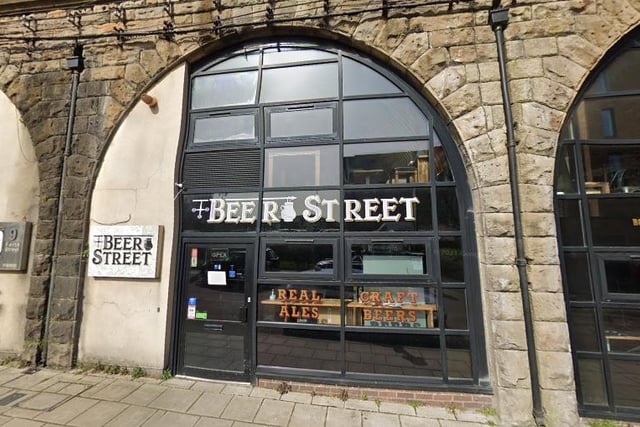 Both a shop and a micropub, Beer Street on Forth Street gives visitors high quality beers away from the hustle and bustle of bars on the other side of Central Station. It has a 4.7 rating from 125 reviews.