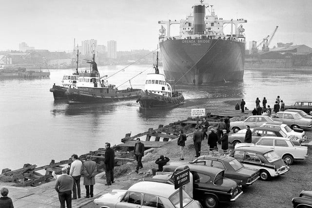 The bulk carrier Orenda Bridge leaving the Wear on sea trials in 1972. Did you watch it?