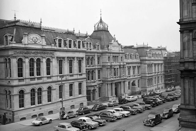 Heriot-Watt College, in Chambers Street, after the completion of a stonework cleaning project in March 1960.