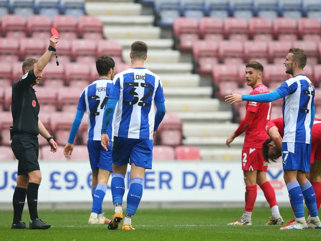 Fouls: 169. Yellow cards: 17. Yellow then Red cards: 0. Straight red cards: 0.