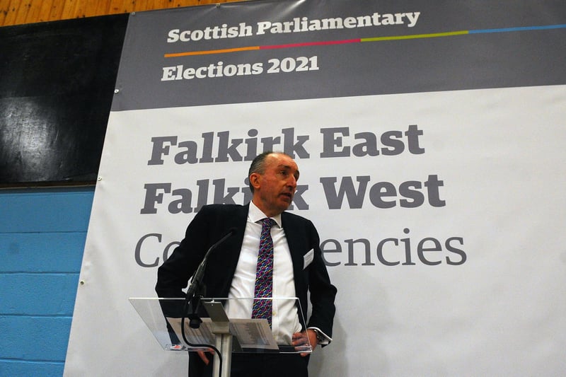Kenneth Lawrie, constituency returning officer announcing a 62.89% turn out for Falkirk East. (Pic: Michael Gillen)