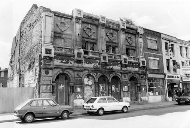 Queens cinema in Queen Street, August 1979