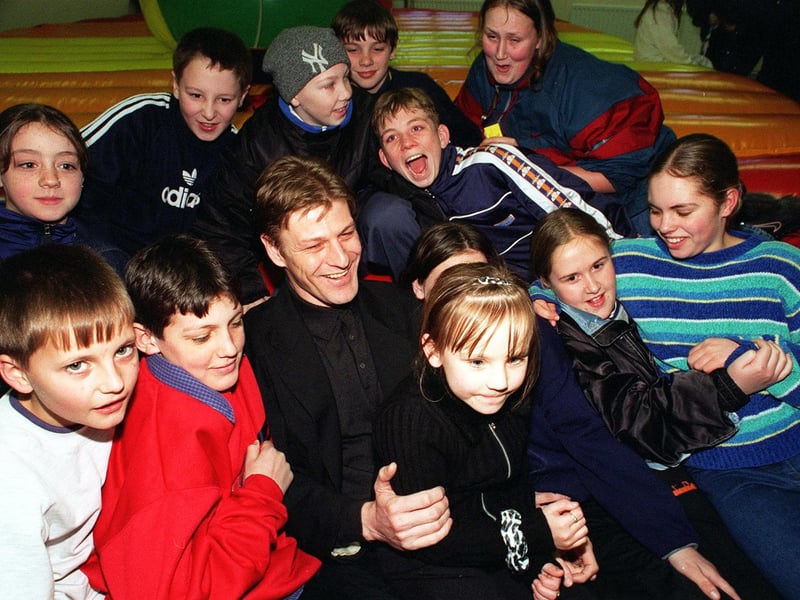 Sean Bean meets young people at Wybourn Young People's Resource Centre in 1998