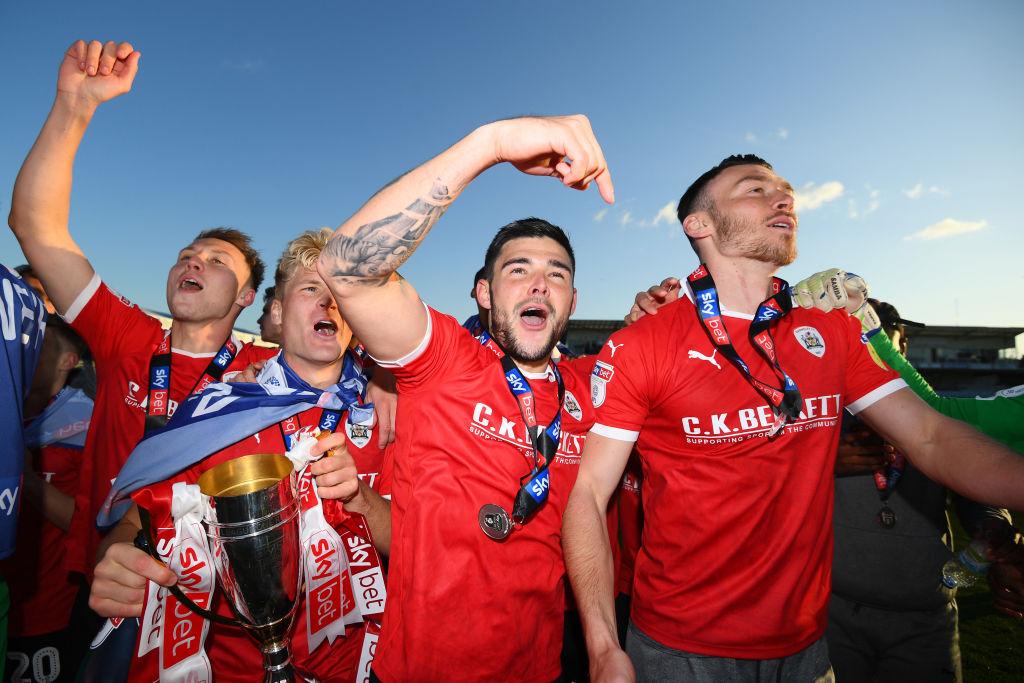 There are a number of out of contract players in England Hearts could target. Picture: Getty