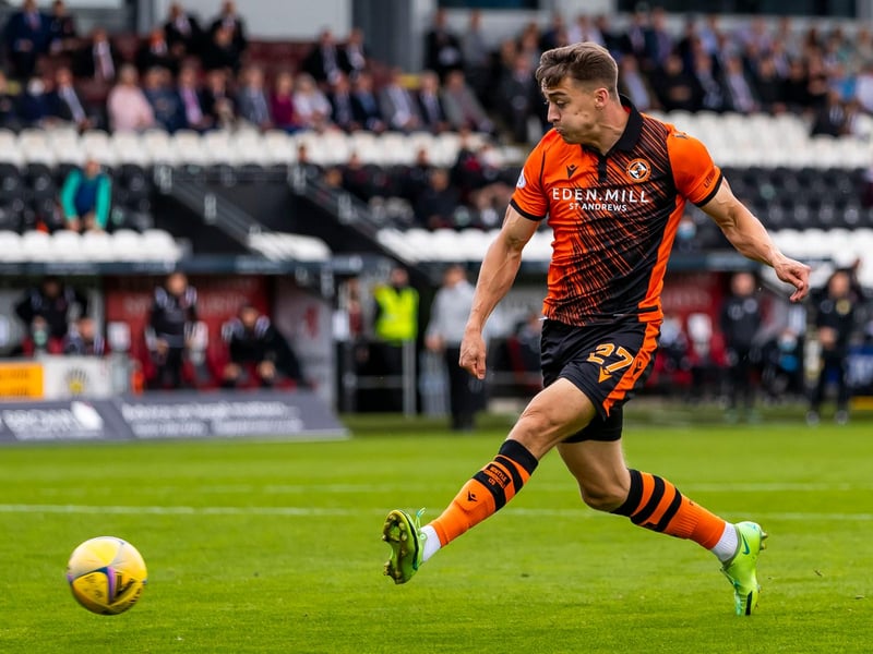 PAISLEY, SCOTLAND - SEPTEMBER 11: Dundee Utd's Louis Appere has a shot during a cinch Premiership match between St Mirren and Dundee United at SMISA Stadium on September 11, 2021, in Paisley, Scotland (Photo by Roddy Scott / SNS Group)
