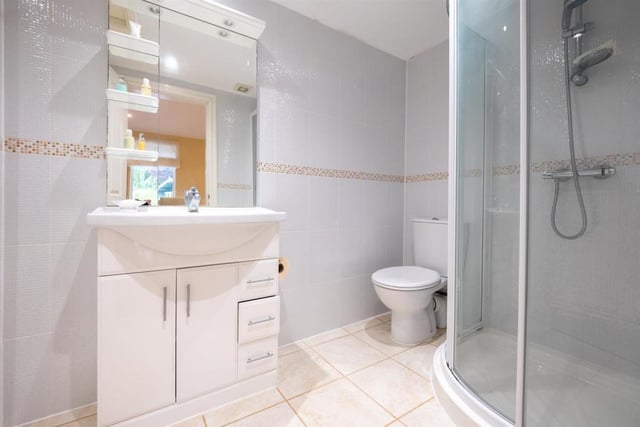 This bathroom is ideal for all the family.