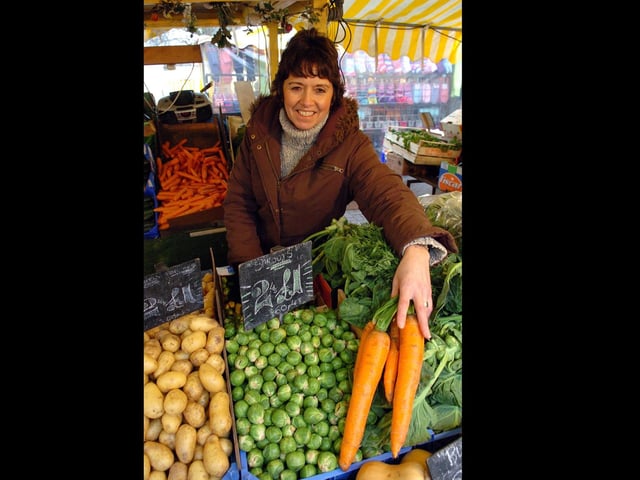 2007. Market traders now placed in Commercial Road Portsmouth.
Ann Goodman (51) with beautiful, fresh carrots in January. Picture: Malcolm Wells (070151-132)