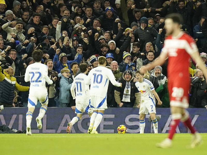 Average percentage of stadium filled: 95.5%