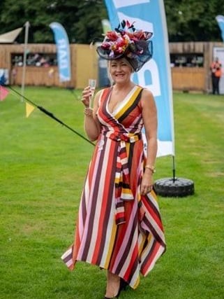 One of the striking outfits on display at the 2023 St Leger Festival at Doncaster Racecourse