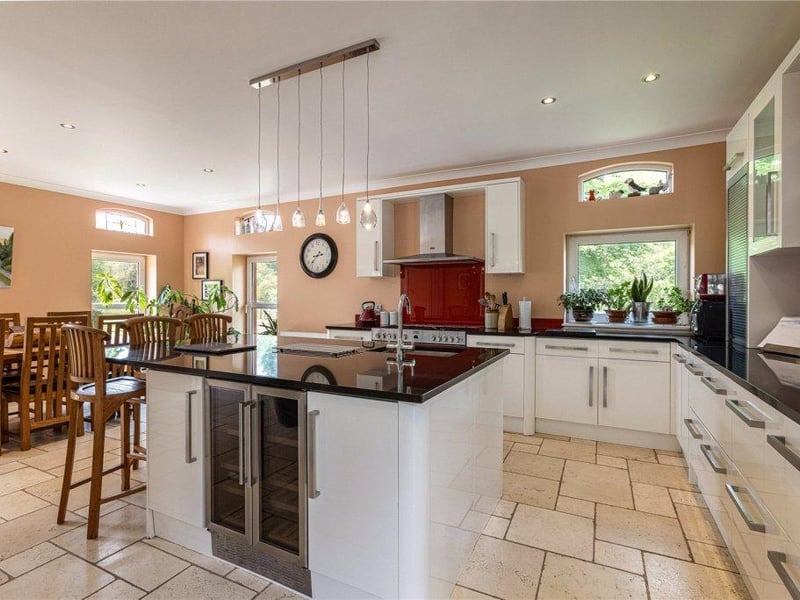 Kitchen / Dining room.
