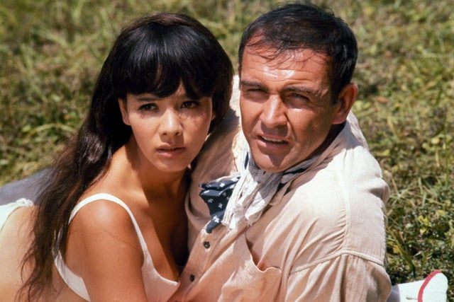 Mie Hama and Sean Connery in You Only Live Twice - 1967

