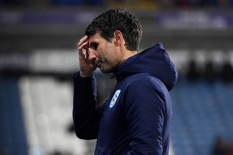Former Huddersfield Town boss Danny Cowley looks set to miss out on the AFC Wimbledon job, as firm favourite Mark Robinson is being tipped to take his interim role on on a permanent basis. (SkyBet)