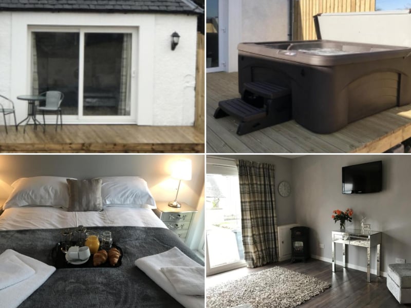 Located near the North Ayrshire town of Beith, Carriage Cottage Hot Tub offers a garden and terrace within Thirdpart Farm. Including the eponymous hot tub, the one bedroom cottage sleeps two and is available from around £1,200 for a week stay.