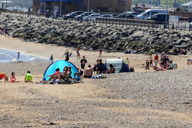Crowds gather at Roker Harbour on Friday, May 29, what could be set to be one of the hottest days of the year so far with temperatures soaring to around 23°C.