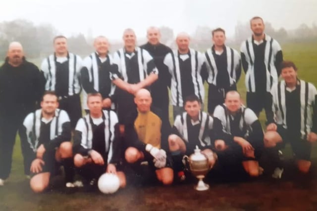 Smith Street Division Two winners - 2003-04