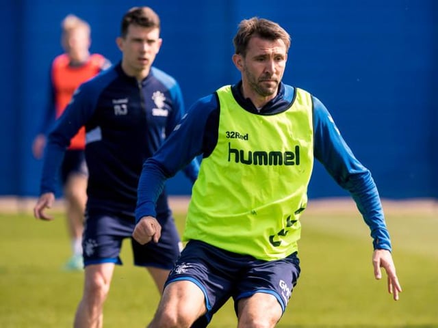 Former Rangers defender Gareth McAuley has backed Steven Gerrard to bring trophies to Ibrox (The Sunday Post)