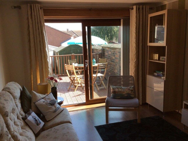 Located on a quiet cul-de-sac in the town, this spacious two bedroom house is a fantastic spot to stay for the week - £6,000 total stay.