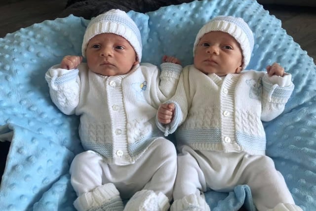 Nikki Flounders posted this photo of Louie and Vinnie Flounders who were born on 26 March, weighing 4lb 10ozs and 4lb 15ozs.