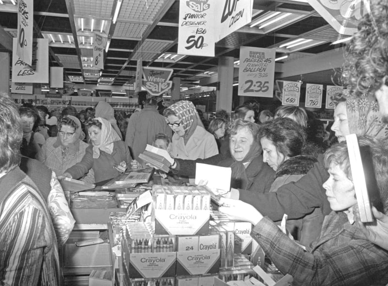 The bustling scene inside Joplings once the sales opened. Here's what it looked like in December 1975.